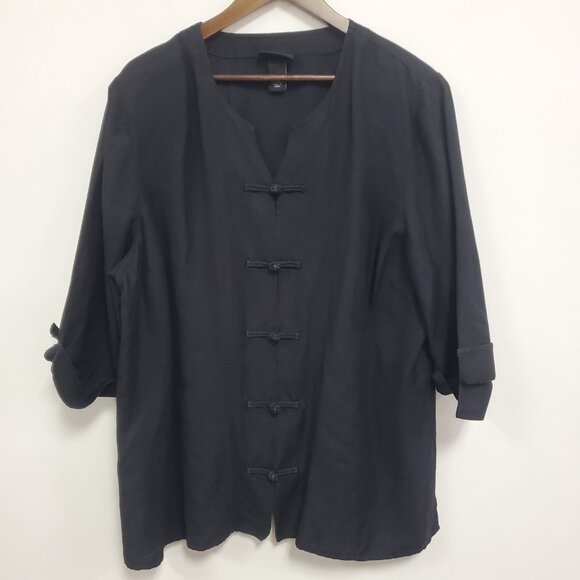 Maggie Barnes Womens Artsy Linen Toggle Button Up Top Size 1X Black Oriental - Picture 1 of 9